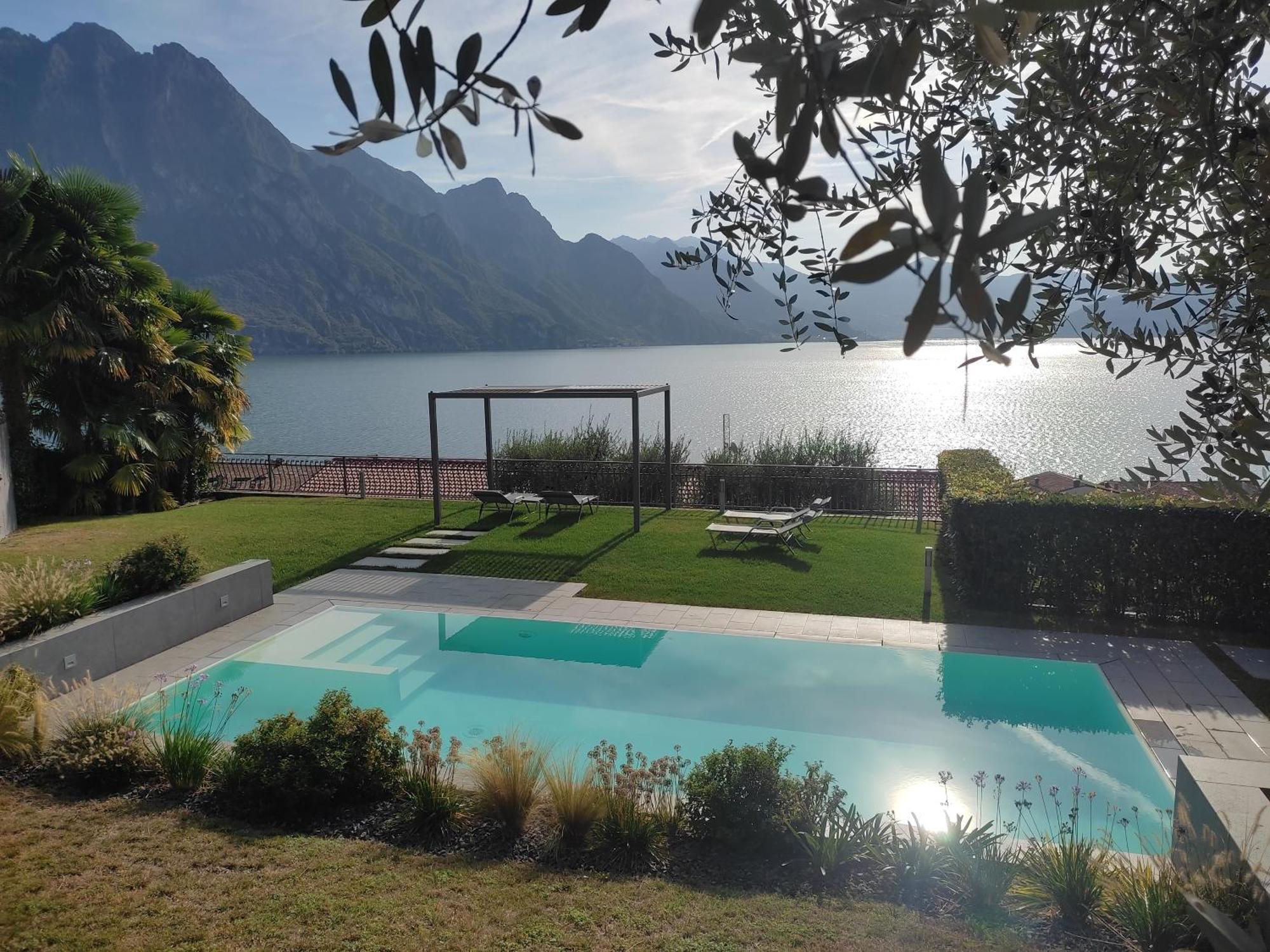 Ai Ronchi B&B Riva di Solto Exterior photo