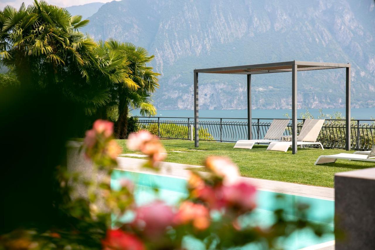 Ai Ronchi B&B Riva di Solto Exterior photo