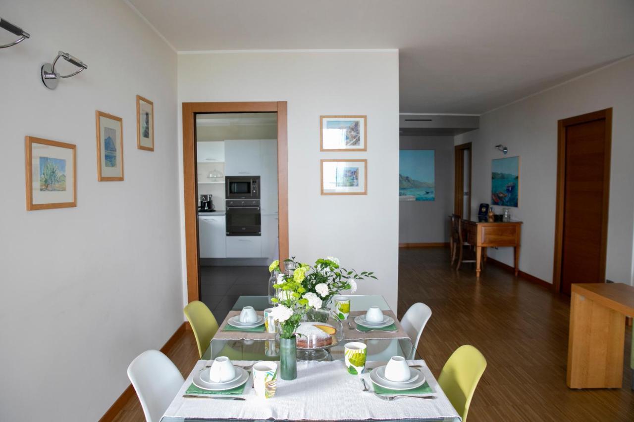 Ai Ronchi B&B Riva di Solto Exterior photo
