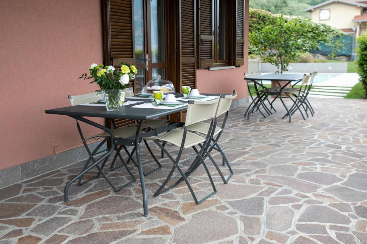 Ai Ronchi B&B Riva di Solto Exterior photo